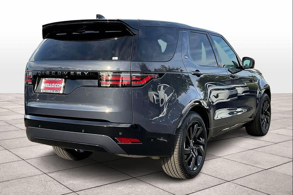 used 2025 Land Rover Discovery car, priced at $59,798