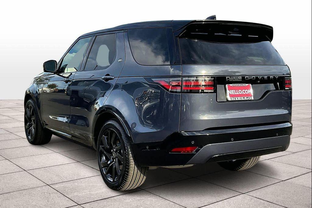 used 2025 Land Rover Discovery car, priced at $59,798
