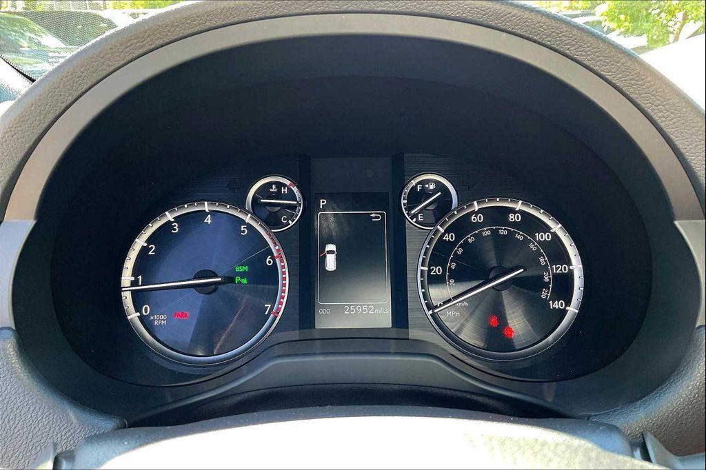 used 2022 Lexus GX 460 car, priced at $51,799