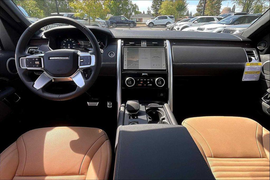 new 2025 Land Rover Discovery car, priced at $69,003
