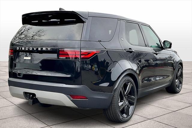 new 2025 Land Rover Discovery car, priced at $70,168