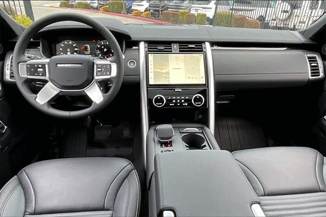 new 2025 Land Rover Discovery car, priced at $70,168