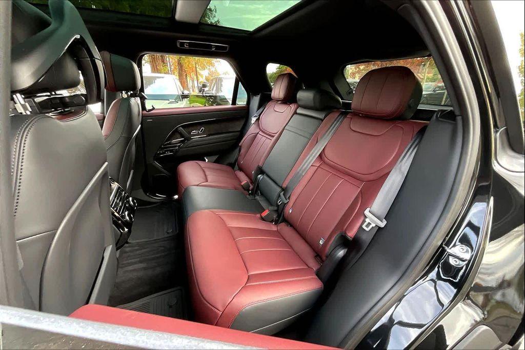 new 2025 Land Rover Range Rover Sport car, priced at $105,040