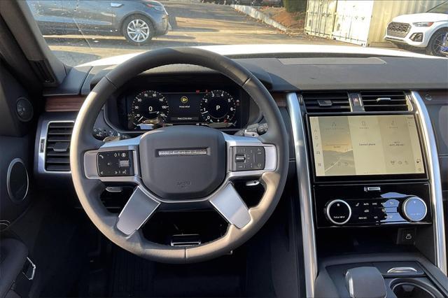 new 2025 Land Rover Discovery car, priced at $75,478