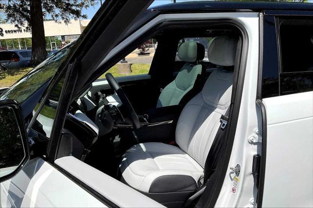 new 2025 Land Rover Range Rover Sport car, priced at $133,245