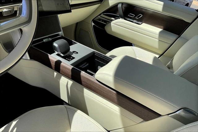 new 2025 Land Rover Range Rover car, priced at $139,950