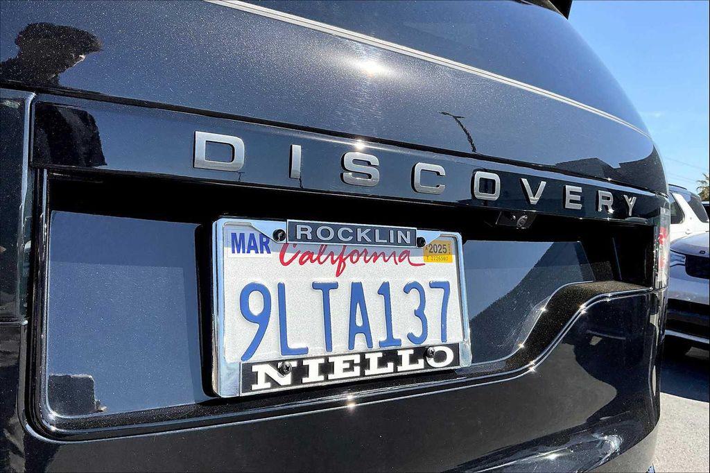 used 2024 Land Rover Discovery car, priced at $51,499