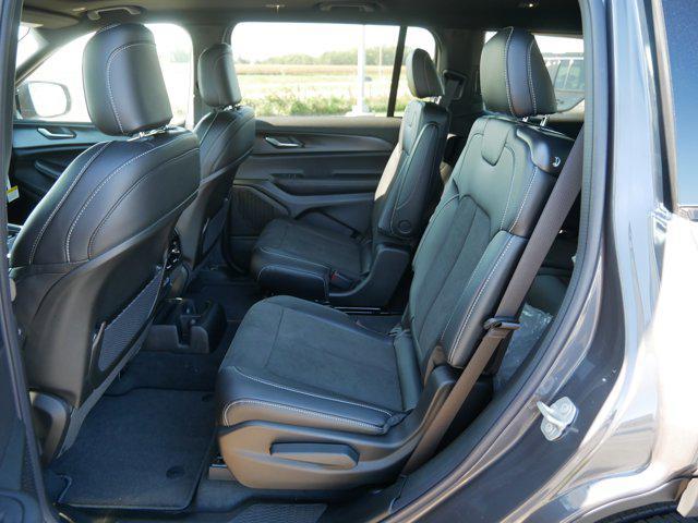 new 2025 Jeep Grand Cherokee L car, priced at $46,669