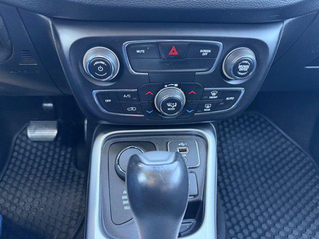 used 2019 Jeep Compass car, priced at $17,500