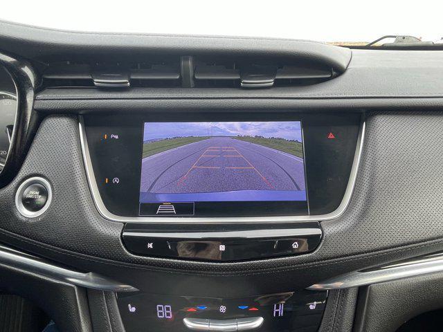 used 2020 Cadillac XT5 car, priced at $21,500