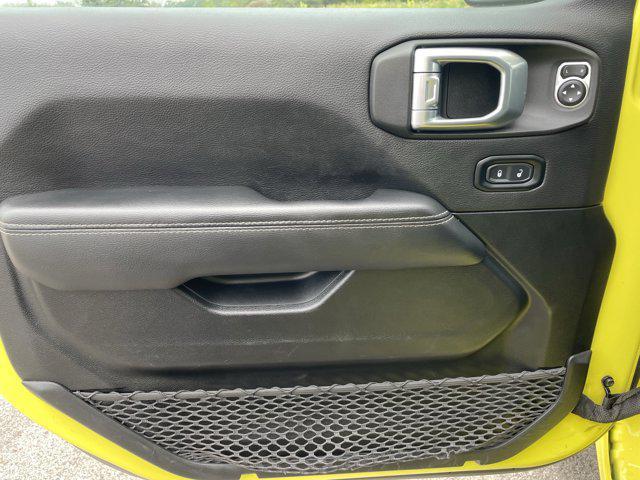 used 2023 Jeep Gladiator car, priced at $28,000