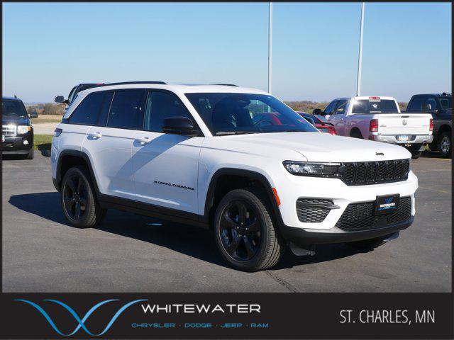 new 2025 Jeep Grand Cherokee car, priced at $43,423