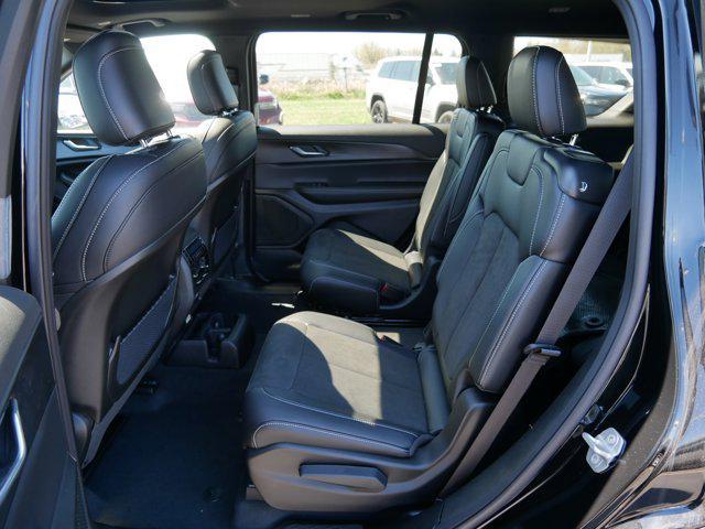 new 2025 Jeep Grand Cherokee L car, priced at $45,006