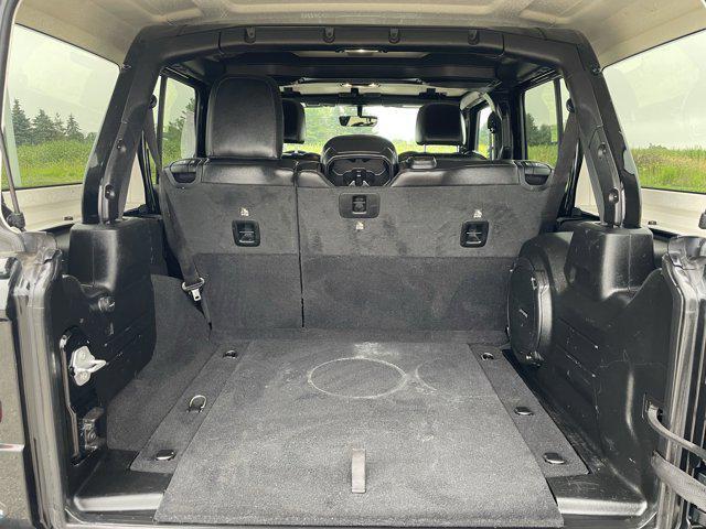 used 2021 Jeep Wrangler Unlimited car, priced at $27,000