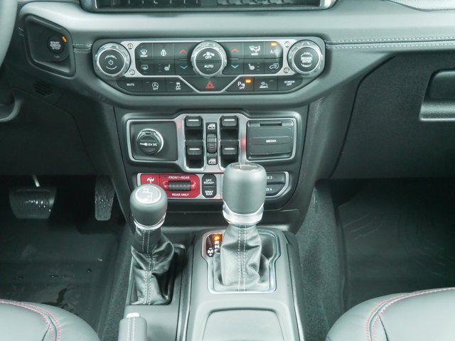 new 2025 Jeep Gladiator car, priced at $52,361