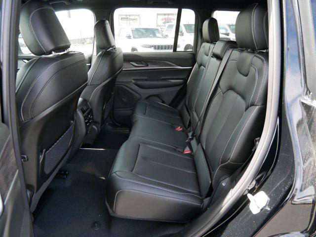 new 2025 Jeep Grand Cherokee car, priced at $42,292
