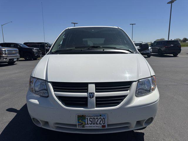 used 2006 Dodge Grand Caravan car, priced at $9,500