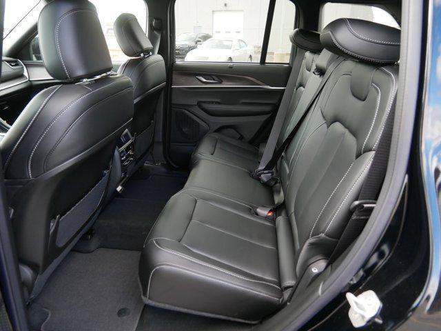 new 2025 Jeep Grand Cherokee car, priced at $50,987