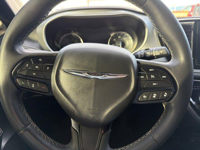 used 2023 Chrysler Pacifica car, priced at $31,000