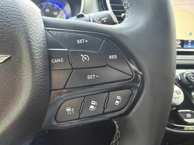 used 2023 Chrysler Pacifica car, priced at $31,000