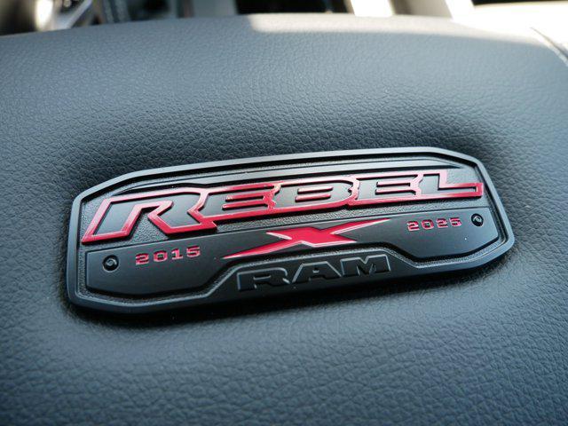 new 2025 Ram 1500 car, priced at $61,620