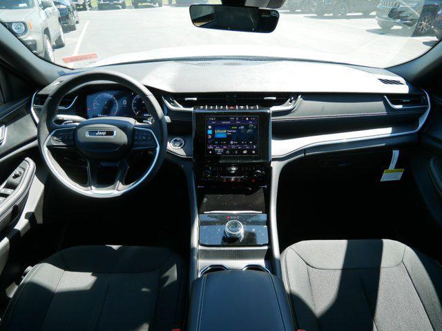 new 2025 Jeep Grand Cherokee L car, priced at $39,150
