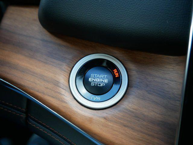 new 2025 Jeep Grand Cherokee car, priced at $65,373