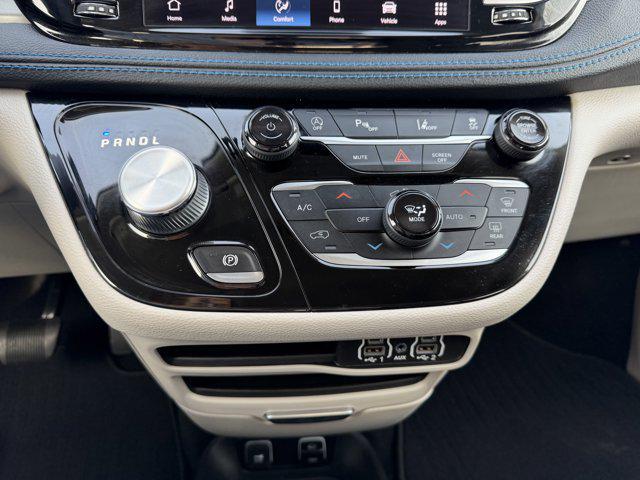 used 2021 Chrysler Pacifica car, priced at $28,000