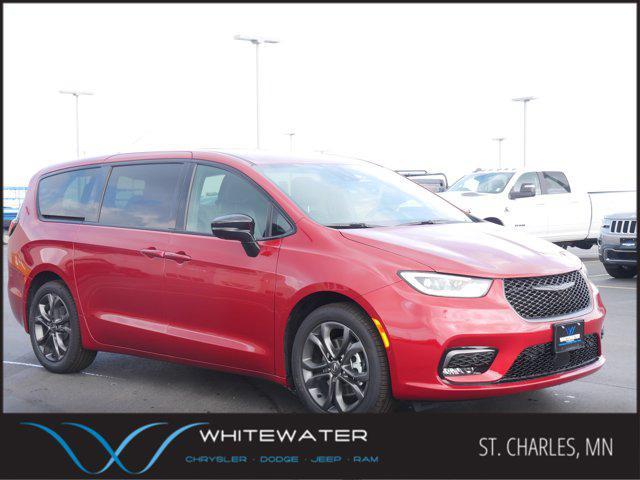 new 2026 Chrysler Pacifica car, priced at $43,769