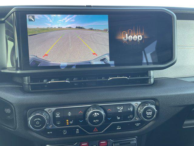 used 2024 Jeep Gladiator car, priced at $37,000