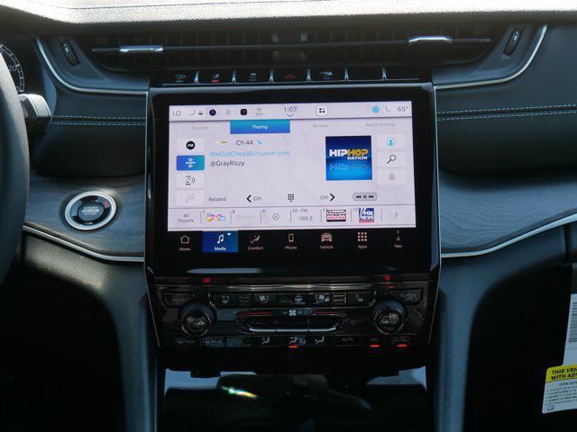 new 2025 Jeep Grand Cherokee car, priced at $50,451