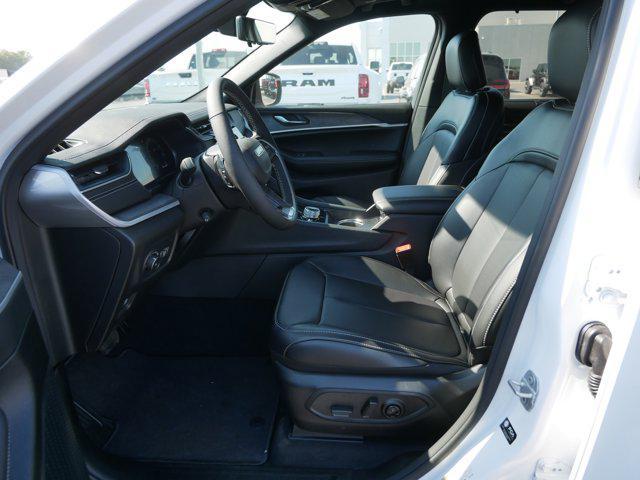 new 2025 Jeep Grand Cherokee car, priced at $50,451