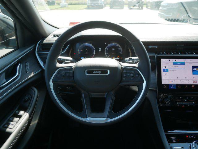 new 2025 Jeep Grand Cherokee car, priced at $50,451