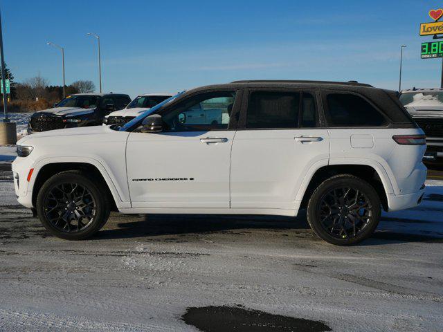 new 2025 Jeep Grand Cherokee car, priced at $64,574