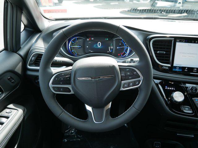 new 2025 Chrysler Pacifica Hybrid car, priced at $39,993