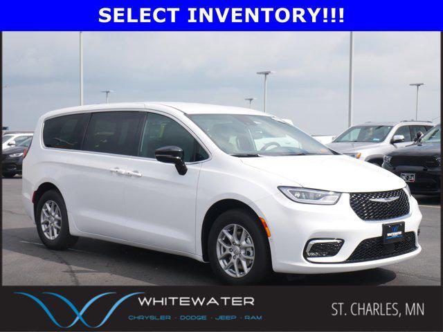 new 2026 Chrysler Pacifica car, priced at $39,368