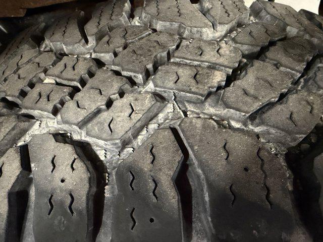 used 2016 Ram 2500 car, priced at $27,000