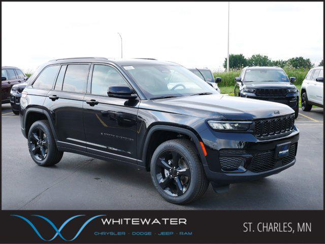 new 2024 Jeep Grand Cherokee car, priced at $42,990