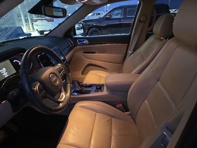 used 2020 Jeep Grand Cherokee car, priced at $20,000