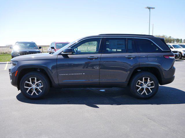 new 2025 Jeep Grand Cherokee car, priced at $41,914
