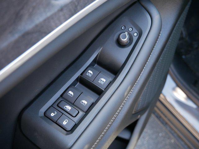 new 2025 Jeep Grand Cherokee car, priced at $41,914
