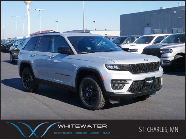 new 2025 Jeep Grand Cherokee car, priced at $42,979