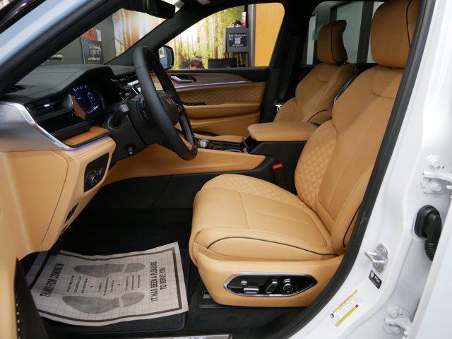 new 2025 Jeep Grand Cherokee car, priced at $61,444