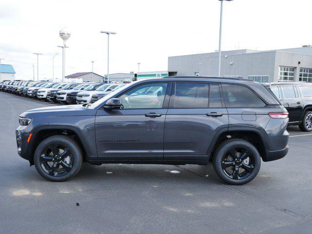 new 2024 Jeep Grand Cherokee car, priced at $44,082