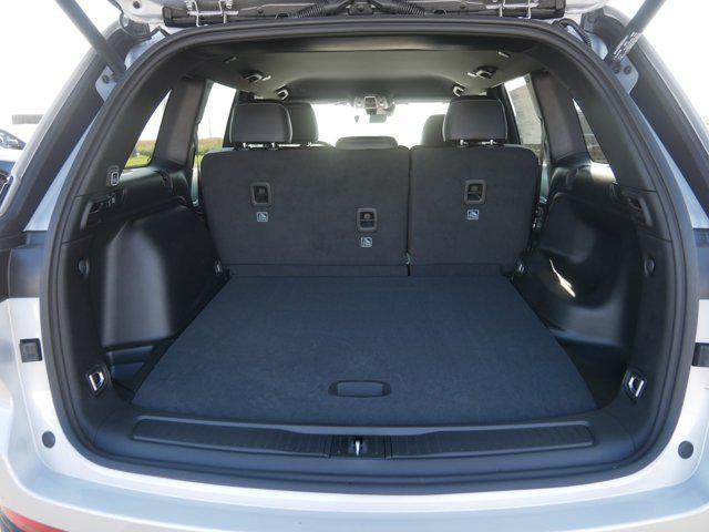 new 2025 Jeep Grand Cherokee car, priced at $48,354