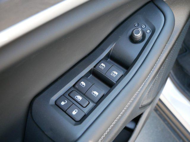 new 2025 Jeep Grand Cherokee car, priced at $48,354