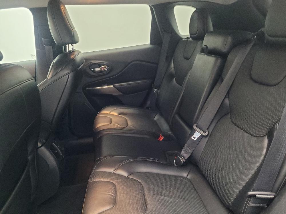 used 2020 Jeep Cherokee car, priced at $19,395