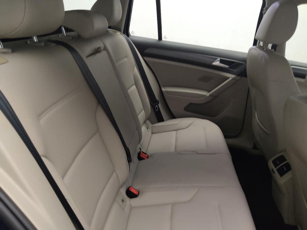 used 2018 Volkswagen Golf SportWagen car, priced at $18,895