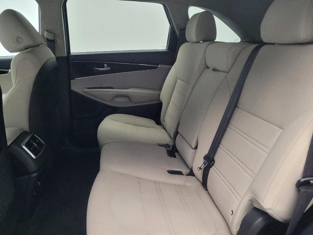 used 2020 Kia Sorento car, priced at $16,495