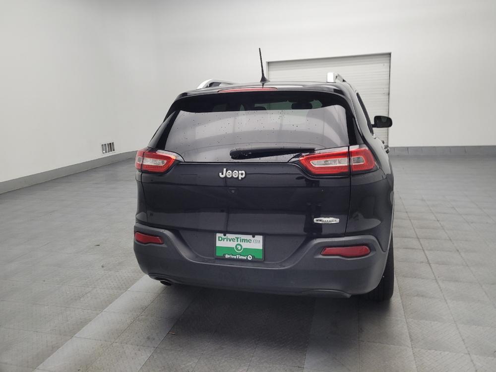 used 2018 Jeep Cherokee car, priced at $15,095